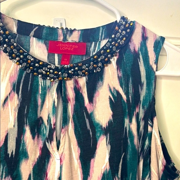 EUC Women's Jennifer Lopez Cold Shoulder Top - Picture 2 of 5